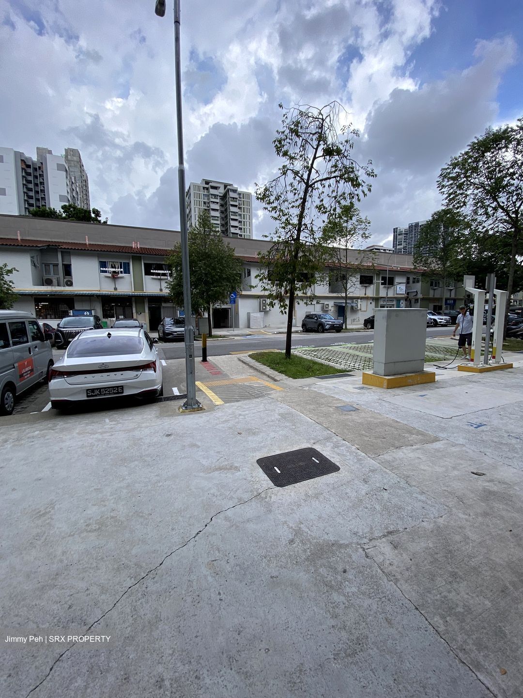 Ang Mo Kio Avenue 6 (D20), Shop House #567694171